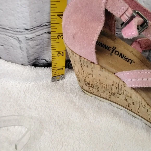 Minnetonka wedge - Picture 8 of 8